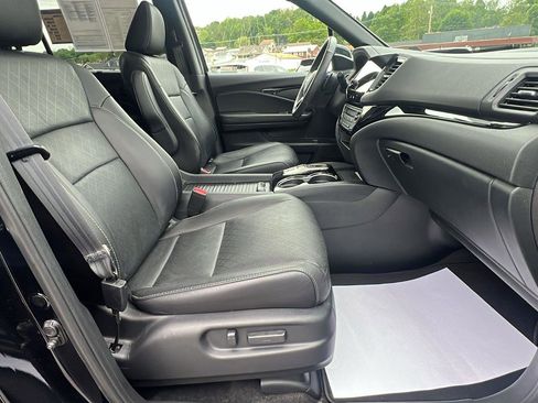 Used 2023 Honda Passport Elite image 13