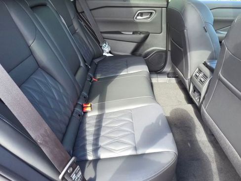 New 2026 Nissan Rogue Platinum w/ Platinum Premium Package image 26