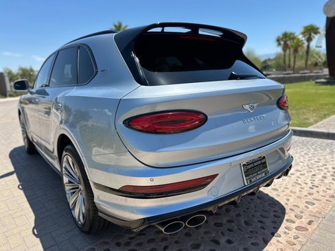Used 2023 Bentley Bentayga Speed AWD/4WD image 22