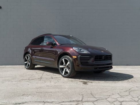 New 2026 Porsche Macan image 9