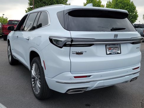 New 2027 Buick Enclave Avenir AWD/4WD image 5