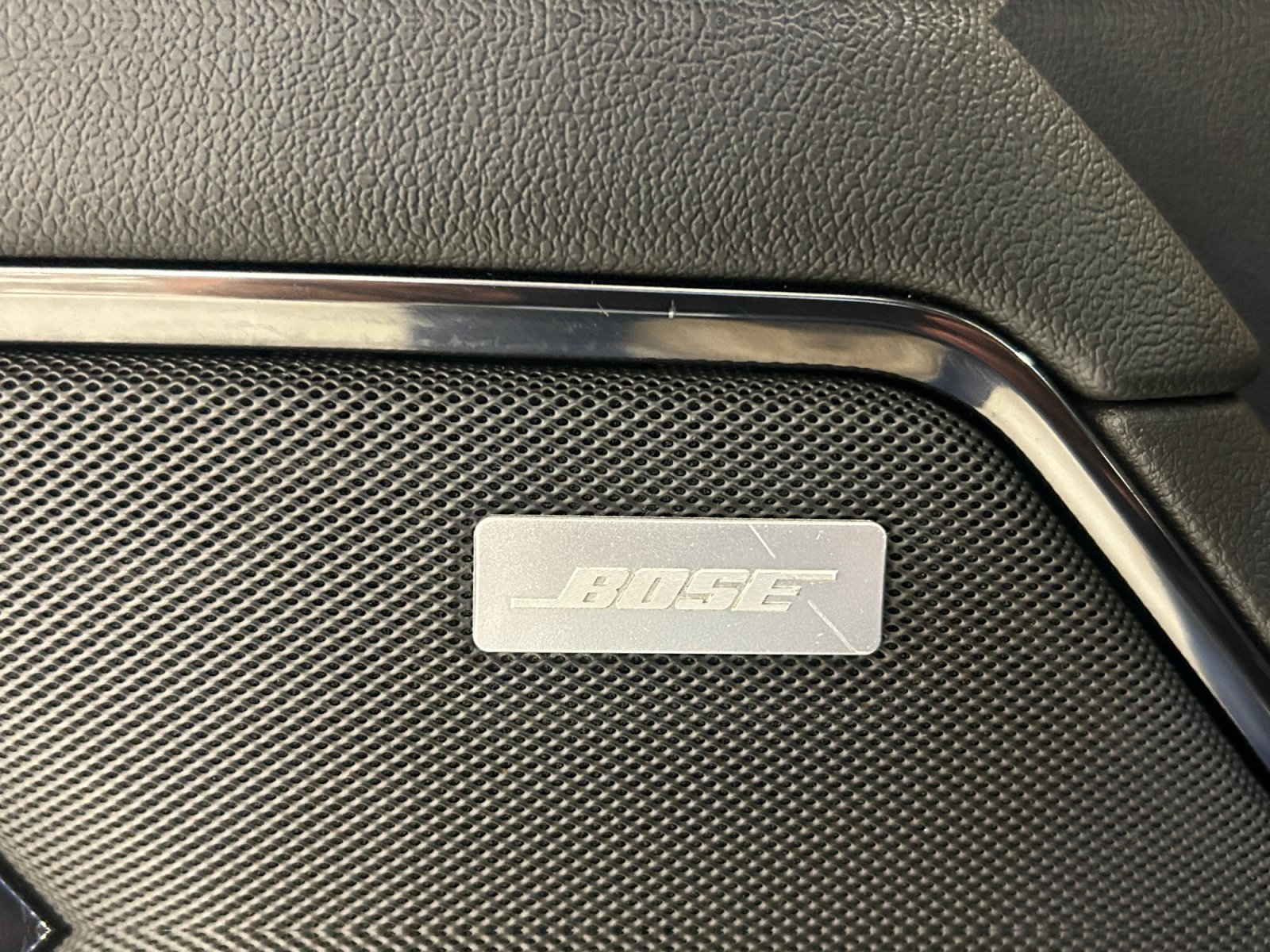 Used 2022 GMC Sierra 1500 AT4 w/ AT4 Premium Package AWD/4WD image 16