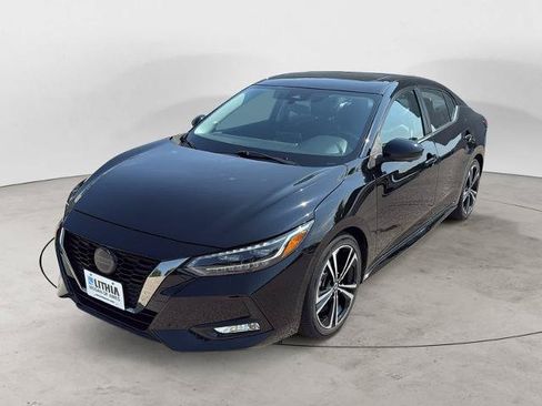 Certified 2022 Nissan Sentra SR w/ SR Premium Package FWD image 1