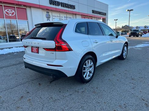 Used 2019 Volvo XC60 T5 Momentum w/ Premium Package image 5