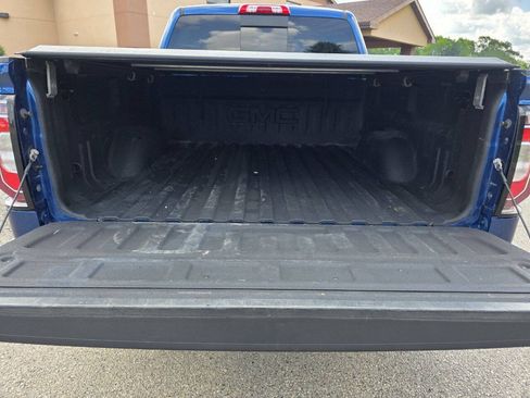 Used 2016 GMC Sierra 1500 SLT w/ All-Terrain Package AWD/4WD image 13