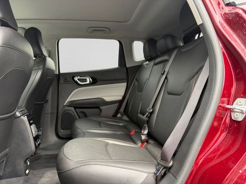 Used 2022 Jeep Compass Limited w/ Elite Group AWD/4WD image 30