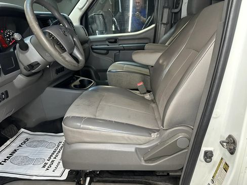 Used 2016 Nissan NV 1500 SV w/ Technology Package RWD image 19