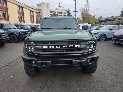 New 2025 Ford Bronco Big Bend w/ Black Diamond Package image 2