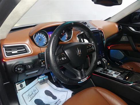 Used 2015 Maserati Ghibli S Q4 image 22