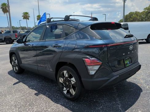 Used 2025 Hyundai Kona SEL FWD image 7