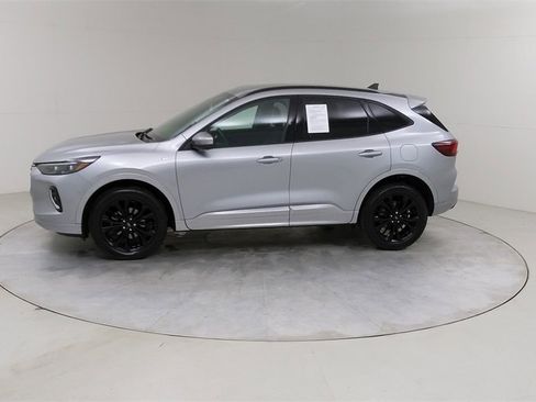 Certified 2023 Ford Escape ST-Line Elite image 18