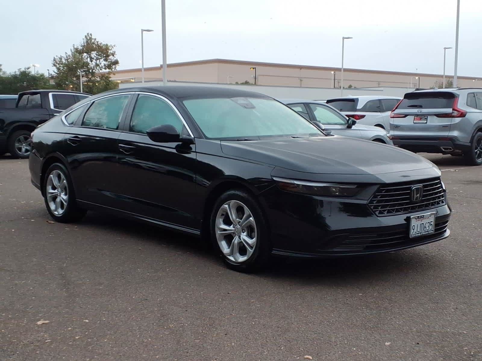 Used 2023 Honda Accord LX image 3