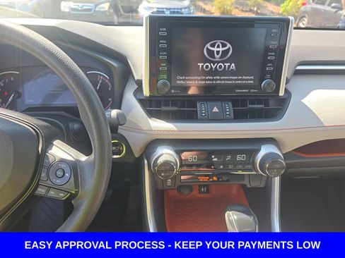 Used 2019 Toyota RAV4 Adventure AWD/4WD image 12