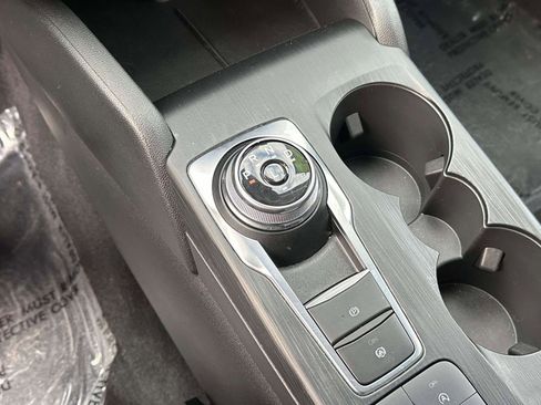 Used 2023 Ford Escape Active image 29