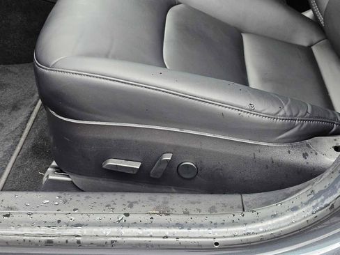 Used 2018 Tesla Model 3 Long Range image 24