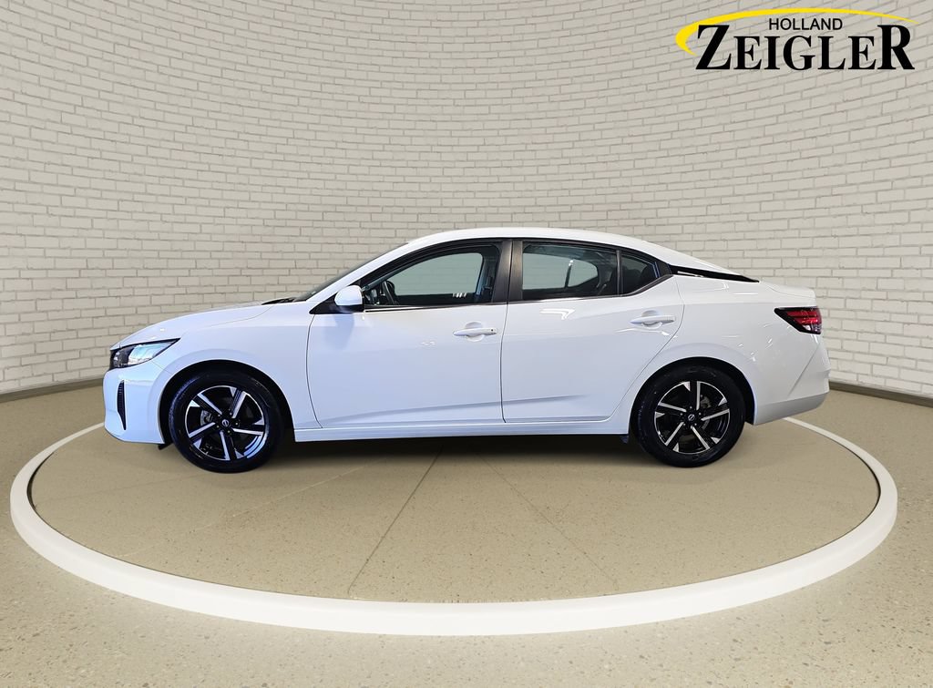 Used 2025 Nissan Sentra SV FWD image 8