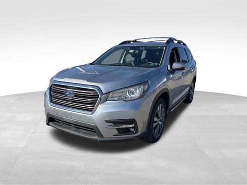 Used 2020 Subaru Ascent Limited w/ Technology Package image 2