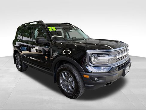 Used 2023 Ford Bronco Sport Badlands AWD/4WD image 3