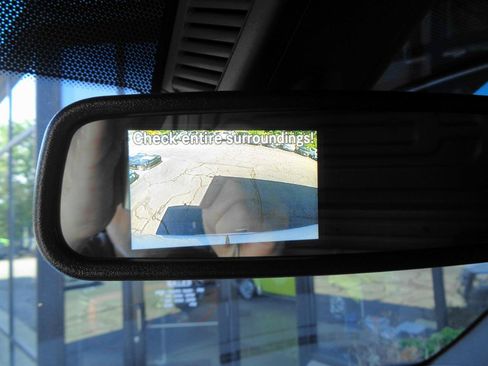 Used 2025 Mercedes-Benz Sprinter 2500 image 12