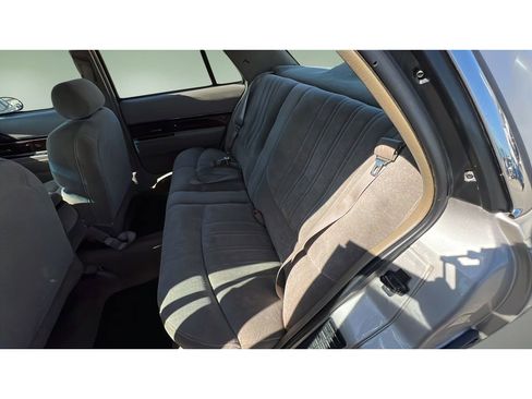 Used 1997 Buick Le Sabre Custom w/ Headliner Lighting Pkg FWD image 26