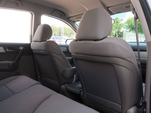 Used 2010 Honda CR-V LX image 24