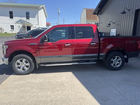 Used 2016 Ford F150 XLT w/ Equipment Group 302A Luxury AWD/4WD image 7