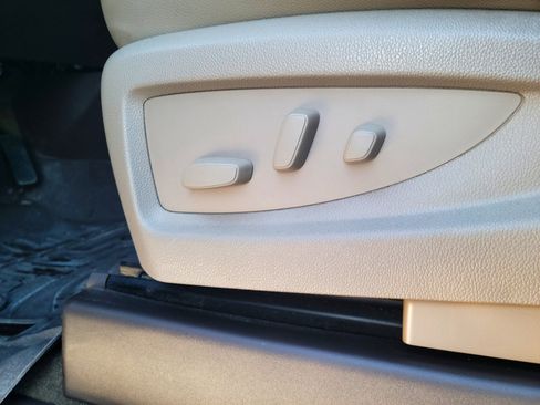 Used 2016 Chevrolet Silverado 1500 LTZ w/ LTZ Plus Package image 17