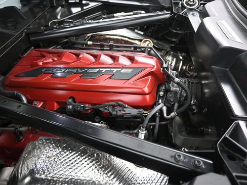 Used 2026 Chevrolet Corvette Stingray Preferred Cpe RWD image 14