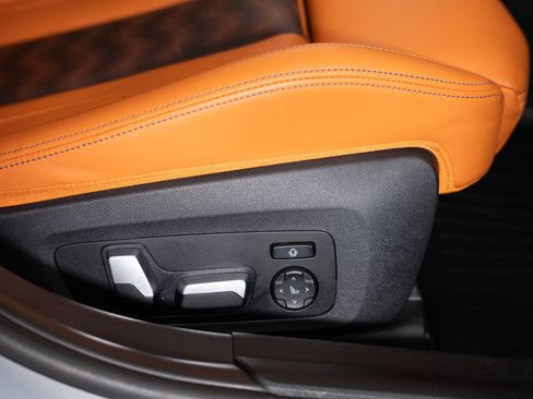 Used 2021 BMW M3 RWD image 28