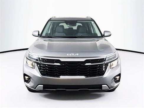 New 2026 Kia Seltos S image 2