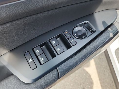 New 2026 Kia Sportage EX image 11