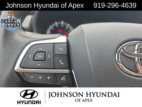 Used 2021 Toyota Highlander L image 29