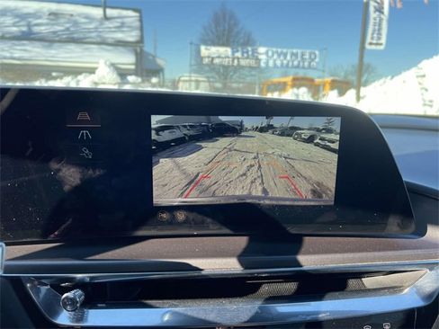 Used 2024 Cadillac Lyriq Tech image 25