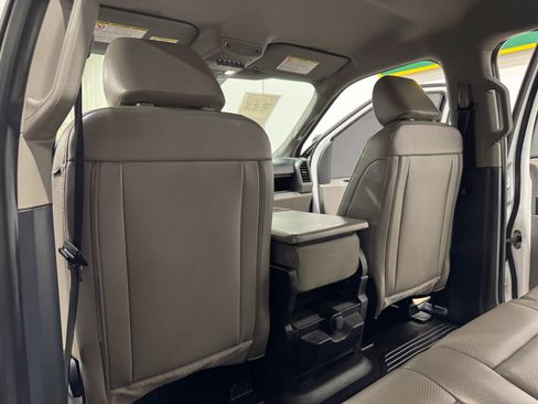 Used 2022 Ford F250 XL w/ STX Appearance Package image 19