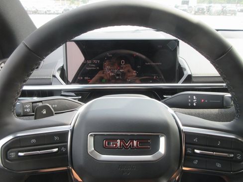 New 2026 GMC Sierra EV Elevation w/ LPO, Elevation Dark Package image 15