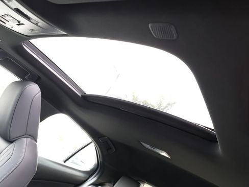 Used 2025 Lexus UX 300h FWD image 15