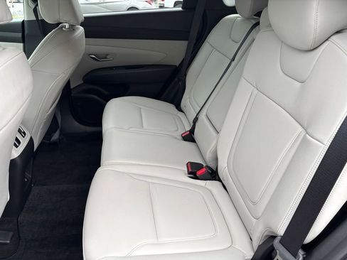 Certified 2025 Hyundai Tucson SEL FWD image 18
