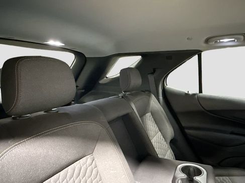 Used 2019 Chevrolet Equinox LT image 25