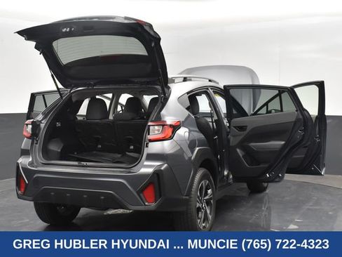 Used 2024 Subaru Crosstrek 2.0i Premium AWD/4WD image 40