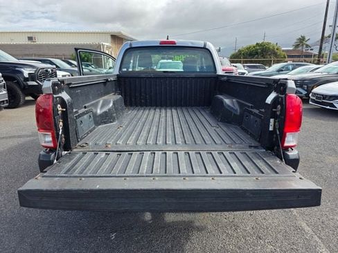 Used 2017 Toyota Tacoma SR RWD image 11