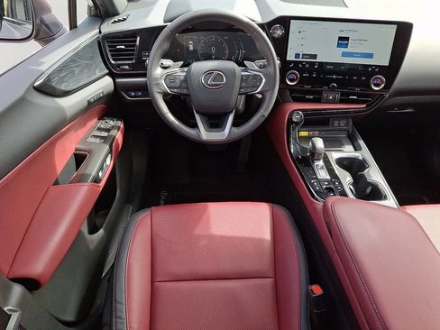 Used 2023 Lexus NX 350 AWD image 11