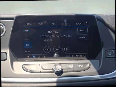 Used 2020 Chevrolet Blazer LT image 26