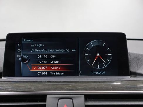 Used 2017 BMW 330i xDrive Sedan AWD/4WD image 26