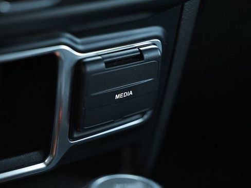 Used 2023 Jeep Wrangler Willys image 41