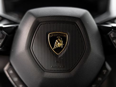 Used 2017 Lamborghini Huracan LP 610-4 Avio image 71