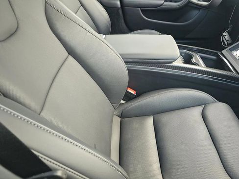 Used 2022 Tesla Model S Plaid AWD/4WD image 7