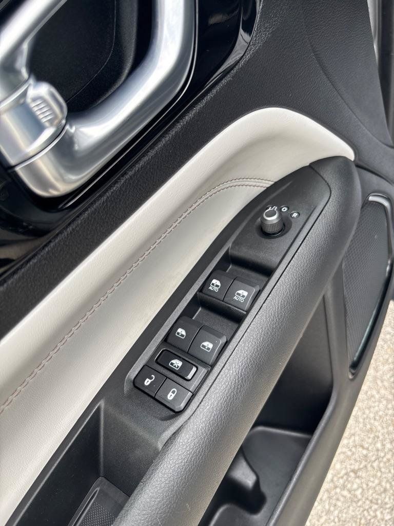 Used 2022 Jeep Compass Limited AWD/4WD image 20