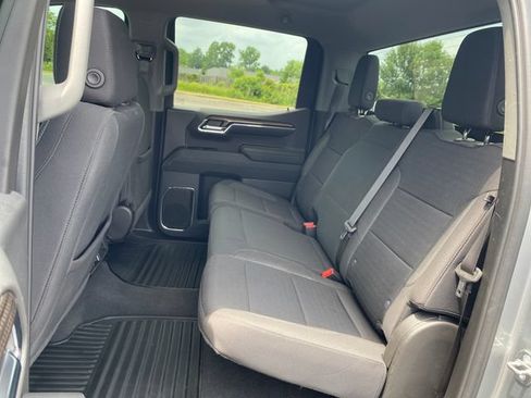 Certified 2024 Chevrolet Silverado 1500 LT AWD/4WD image 19