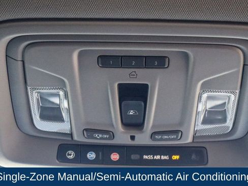 Used 2020 Chevrolet Silverado 1500 LT Trail Boss image 19