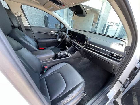Certified 2023 Kia Sportage EX FWD image 27